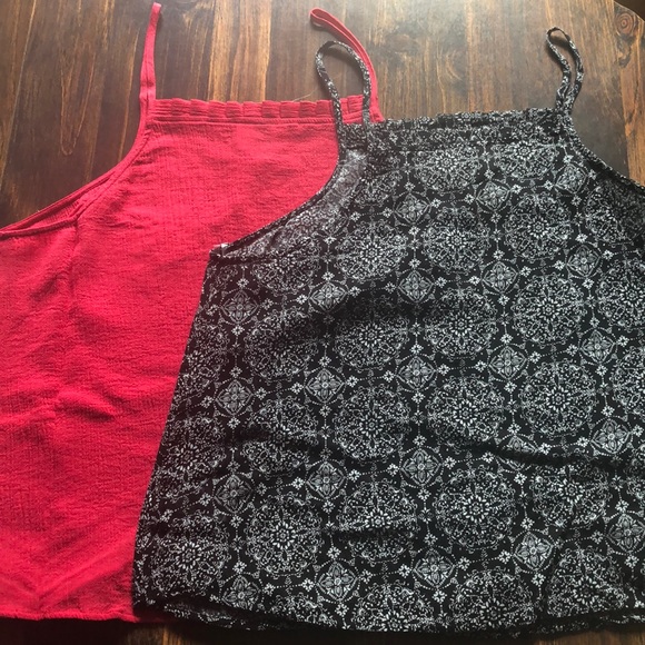 NWT Ruffle Trim Tank Top s.XL Set of Two Print Red - Picture 6 of 7